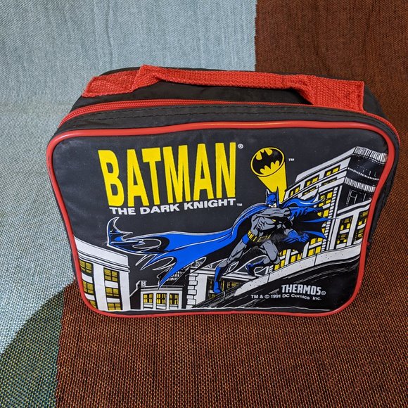 Price Firm: Vintage 1991 "Batman the Dark Knight" Soft Vinyl Lunch Box & Thermos - Picture 3 of 5